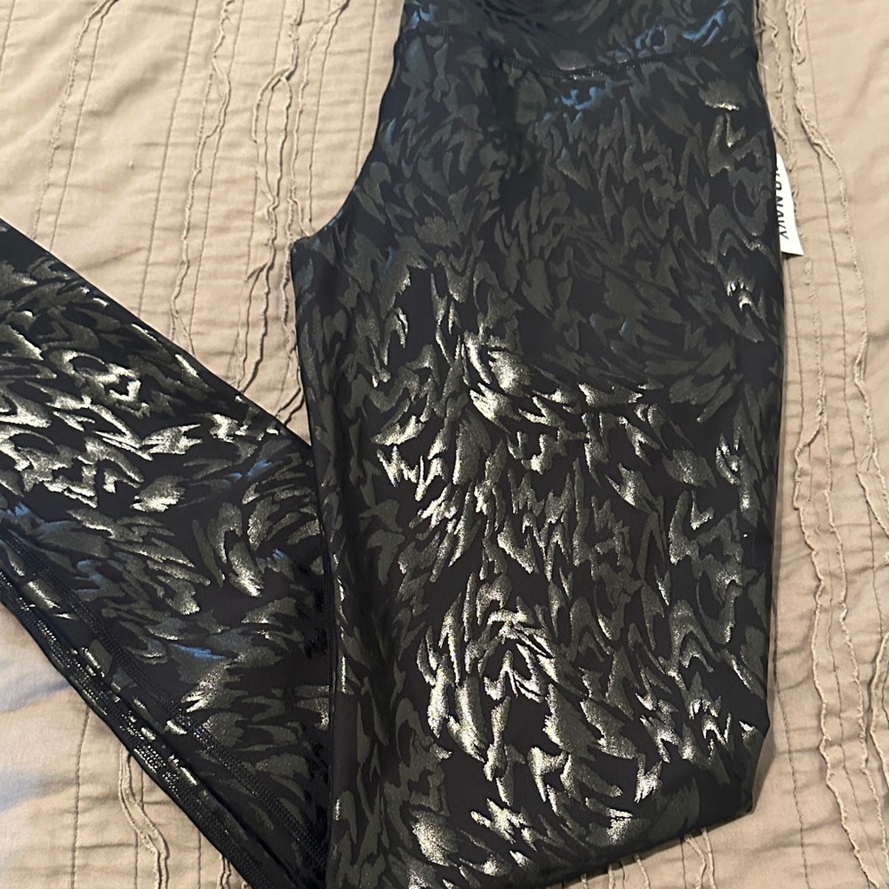 Old Navy Black High-Rise Leggings